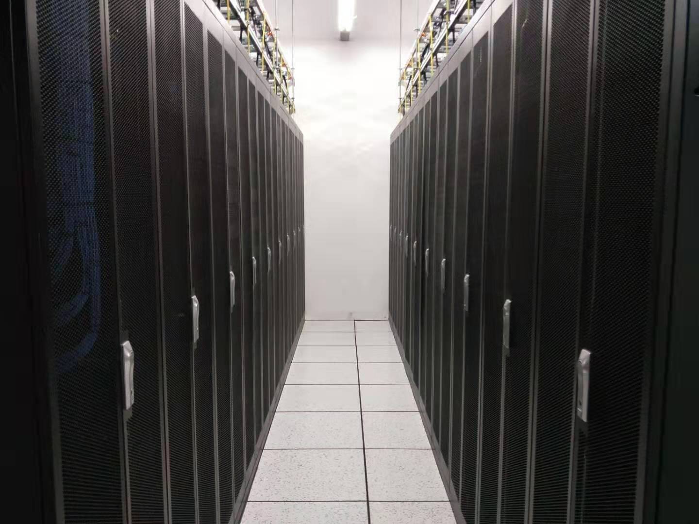 盐亭IDC机柜促销季开启